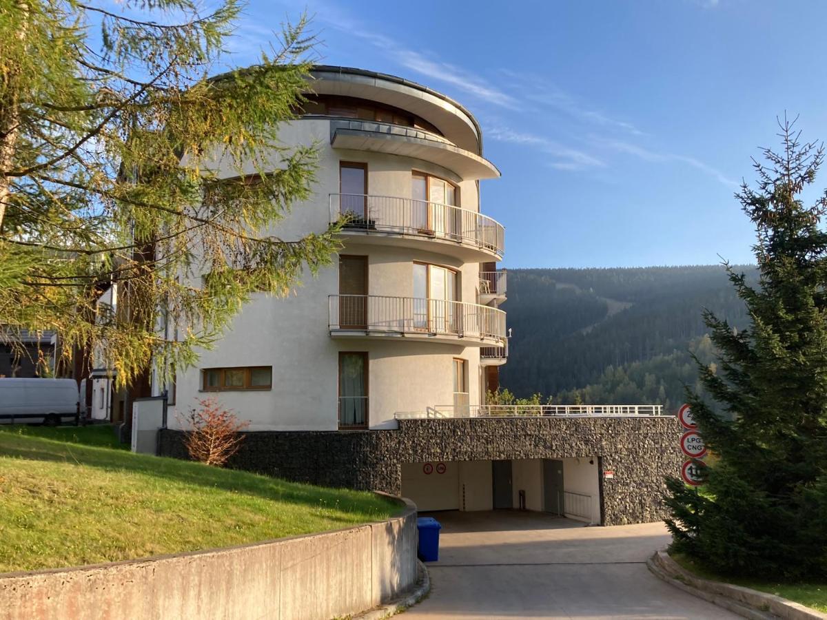 Studio Apartment Michael Špindlerŭv Mlýn Εξωτερικό φωτογραφία